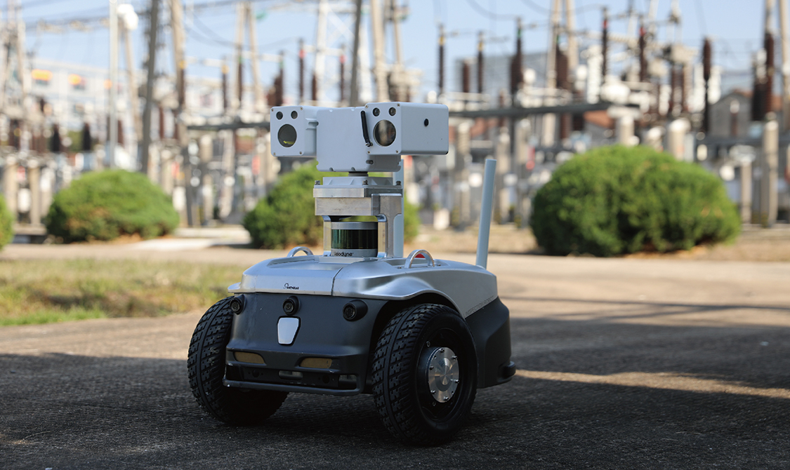 Robot kiểm tra trạm biến áp có bánh ngoài trời SHIR-3000M 2